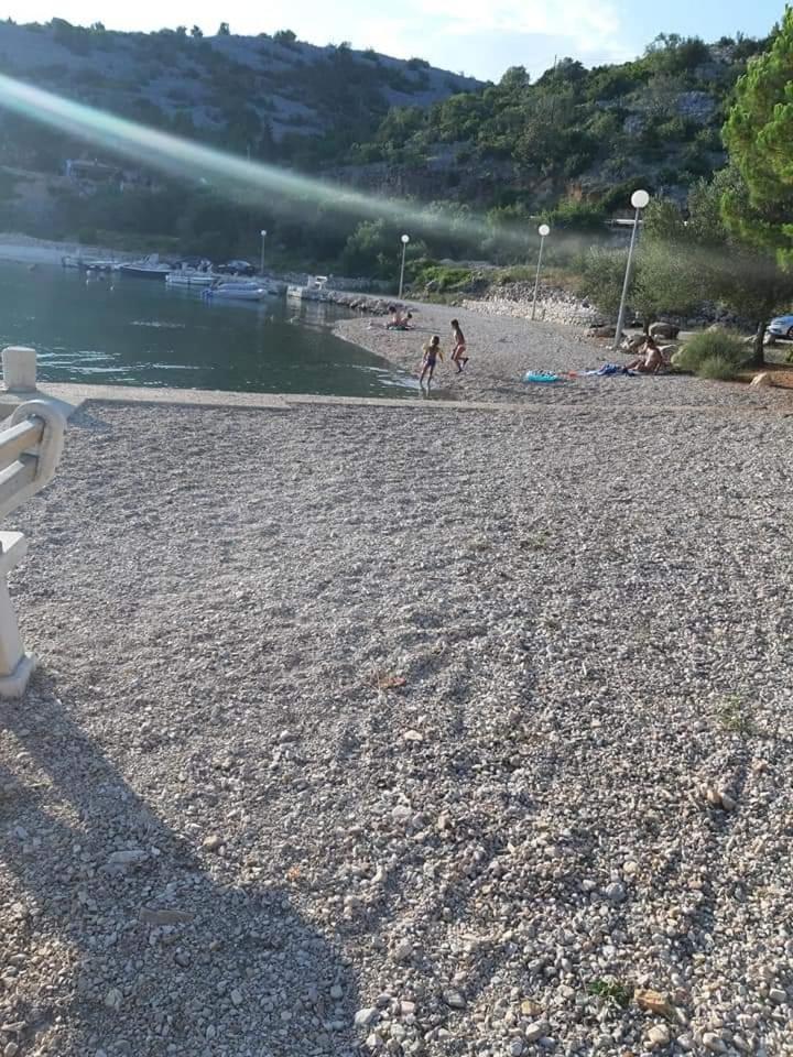 Apartmani Iva Tribanj-Kruscica Exterior foto